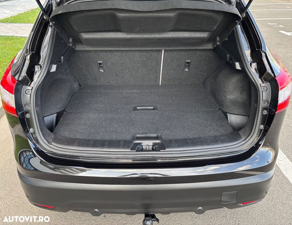 Nissan Qashqai 1.2 DIG-T TEKNA+ - 8