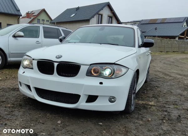 BMW E87 E81 LAMPY LAMPA REFLEKTOR XENONY XENON LEWA PRAWA