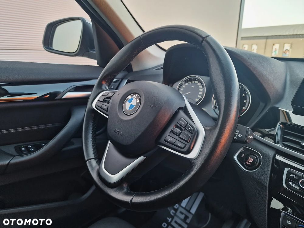 BMW X1 sDrive20i Advantage sport - 36