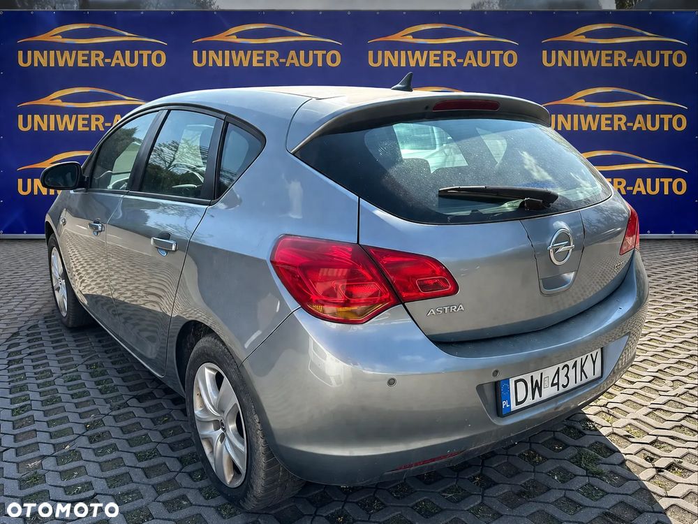 Opel Astra 1.7 CDTI - 3