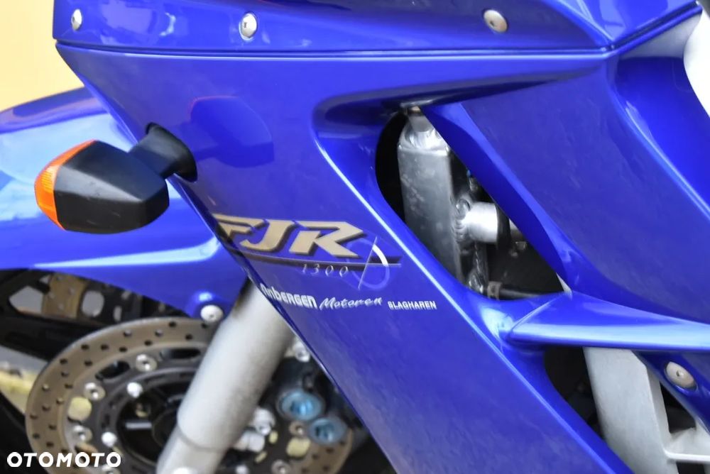 Yamaha FJR - 21