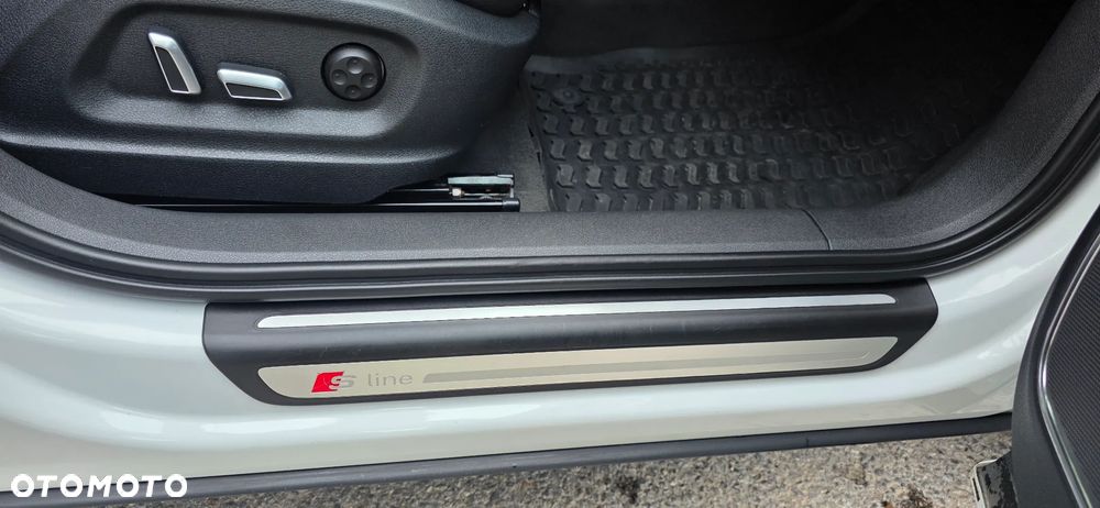 Audi Q3 2.0 TFSI Quattro S tronic - 12