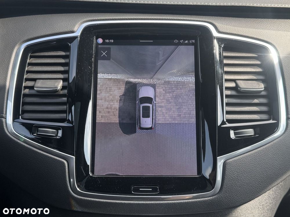 Volvo XC 90 - 14
