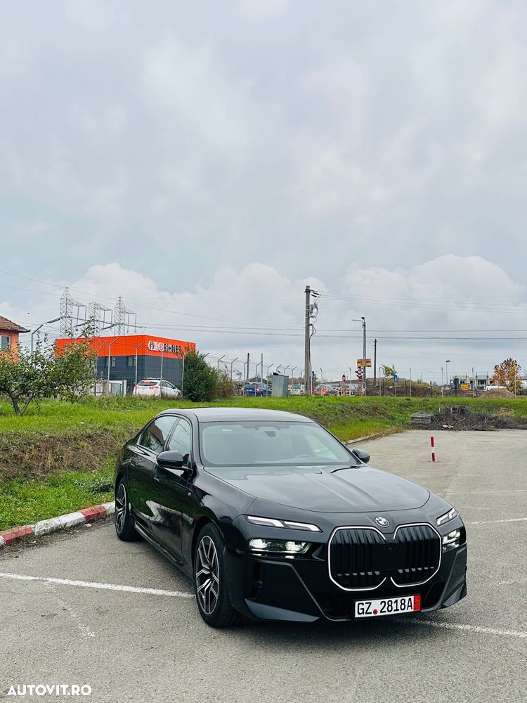 BMW Seria 7 - 16