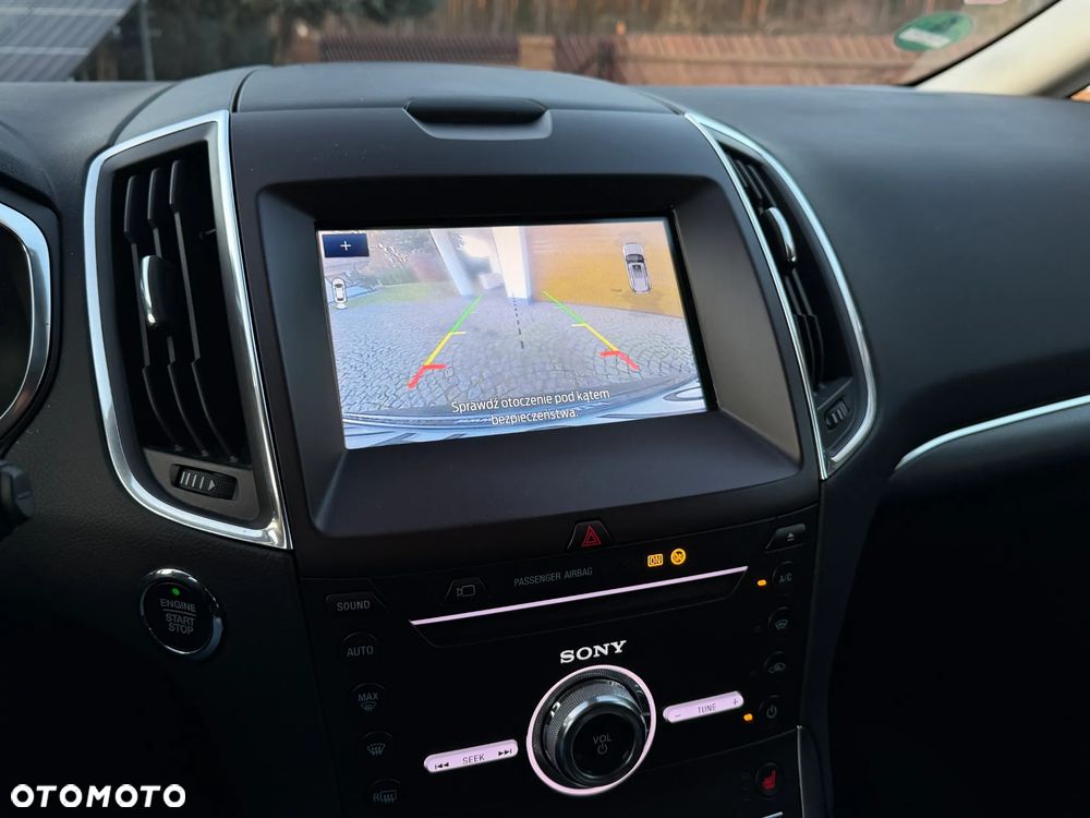 Ford S-Max 2.0 EcoBlue Titanium - 19