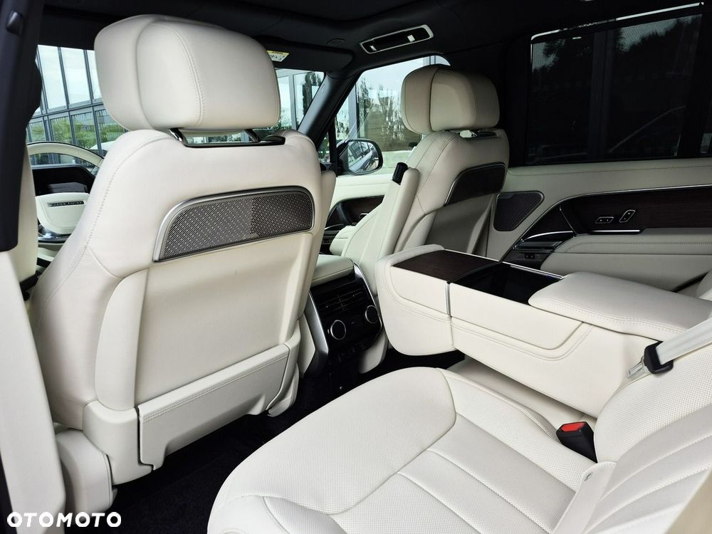Land Rover Range Rover D350 Autobiography - 24