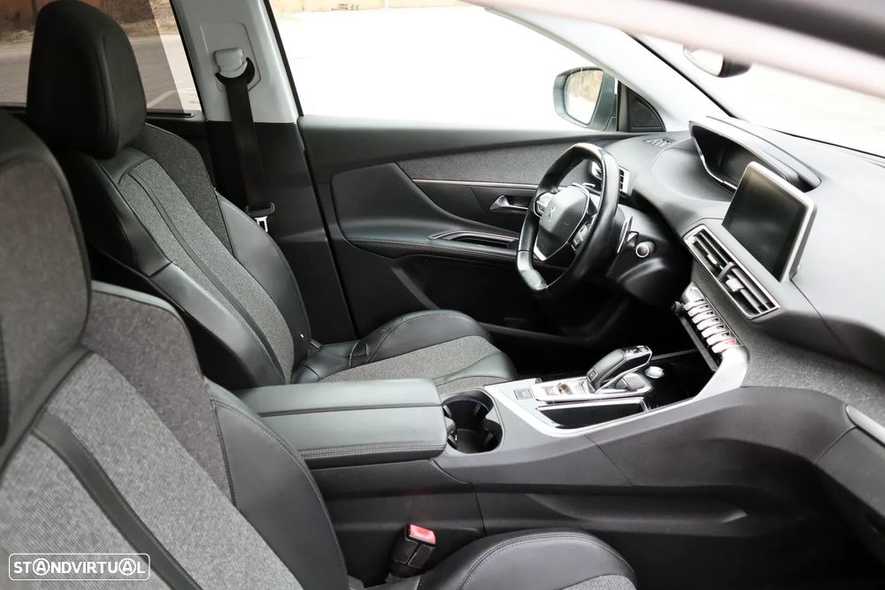 Peugeot 5008 BlueHDI 130 EAT8 Allure - 10