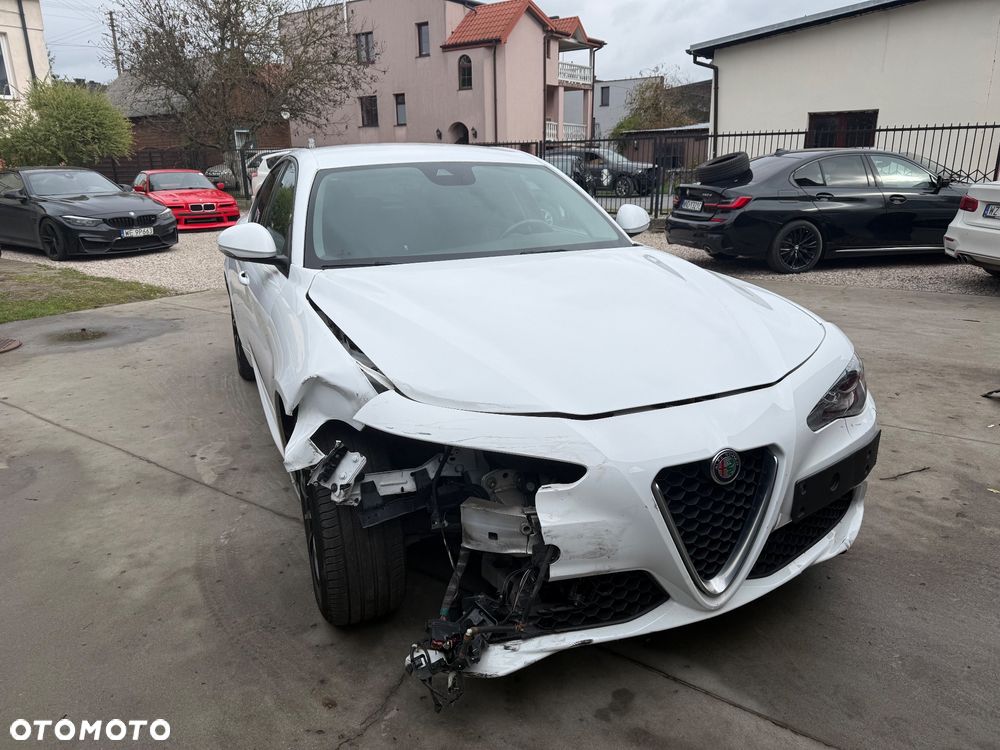 Alfa Romeo Giulia 2.0 Turbo 16V AT8 Super - 8