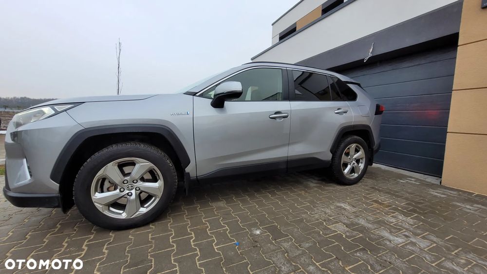 Toyota RAV4 - 12