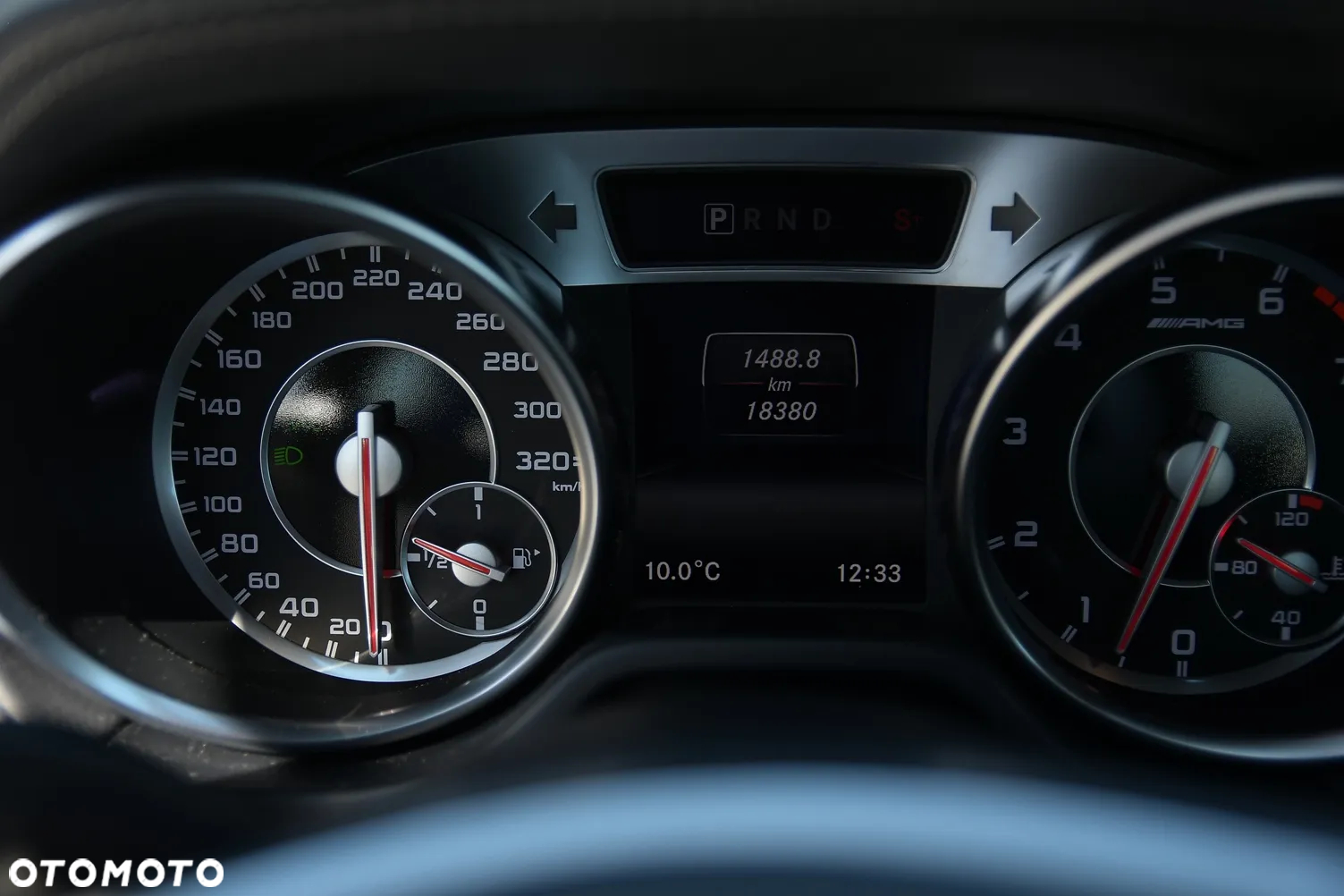 Mercedes-Benz SL 63 AMG - 22