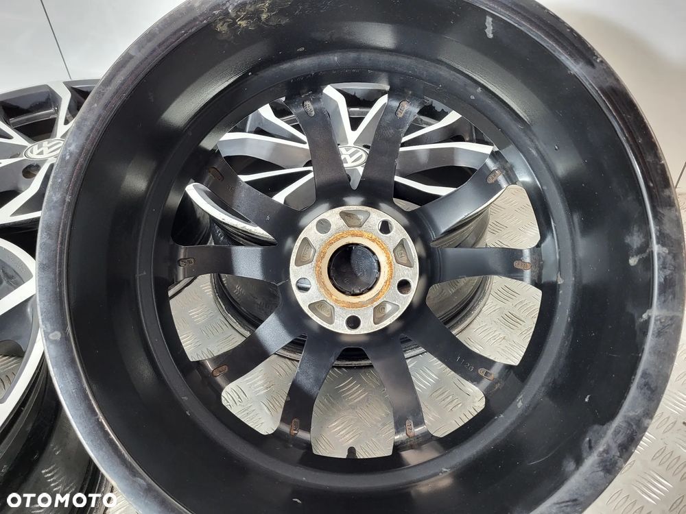 Vw Golf Passat Felgi Aluminiowe 18 5x112 - 16