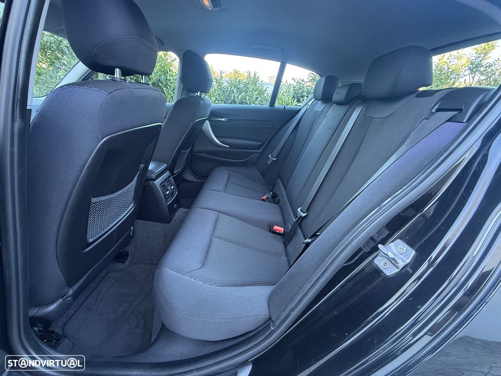 BMW 116 d EfficientDynamics Edition - 28