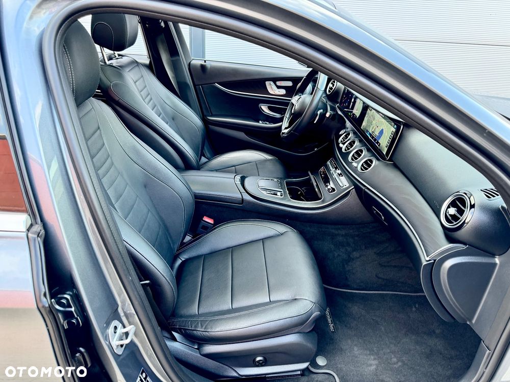 Mercedes-Benz Klasa E 300 de 9G-TRONIC Avantgarde - 25