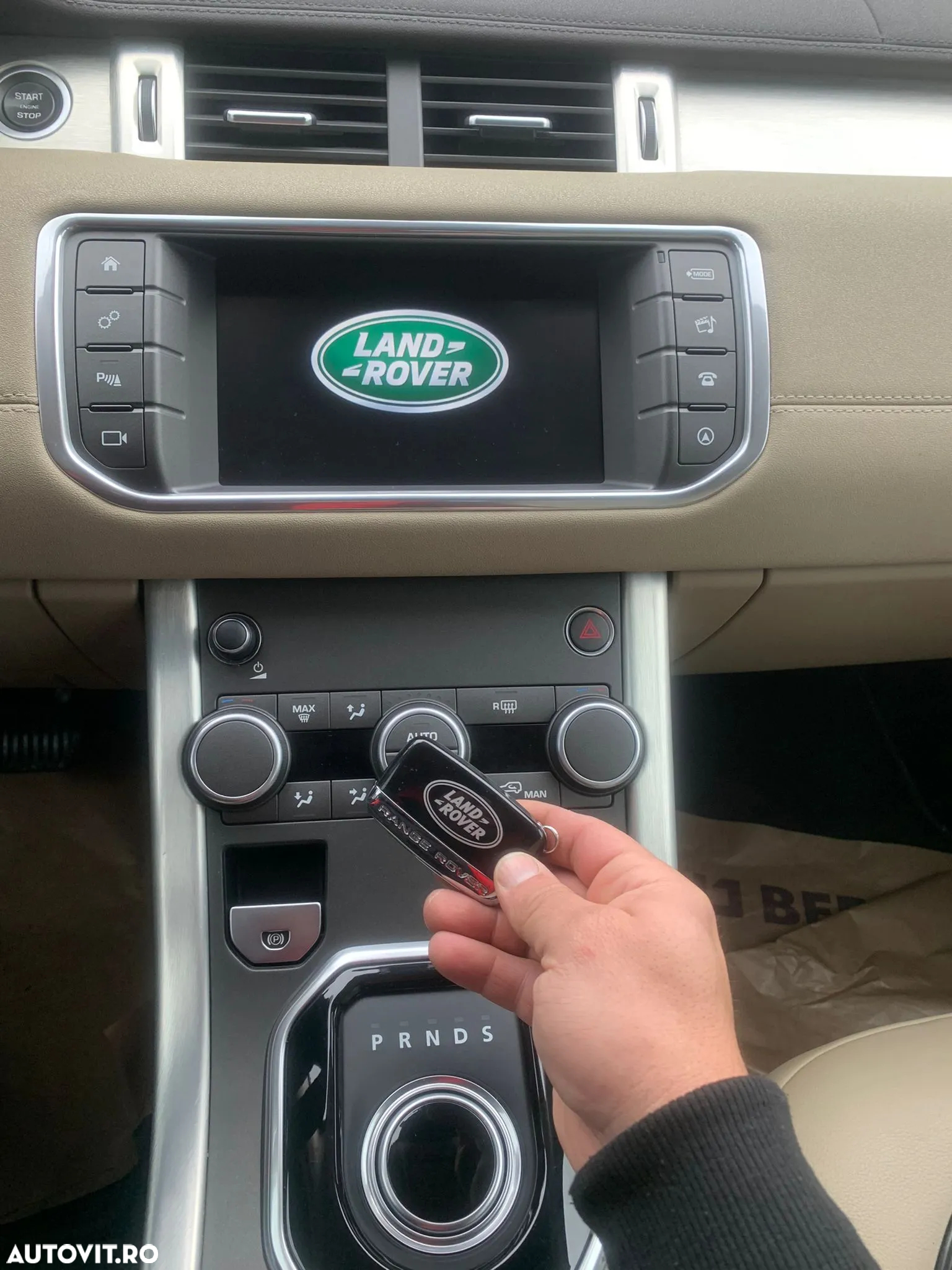 Land Rover -Range Rover Adaugare/ProgramareReparatii chei - 3