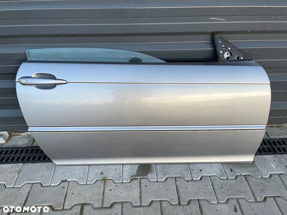 DRZWI PRAWE BMW E46 COUPE CABRIO KOLOR SILBERGRAU A08