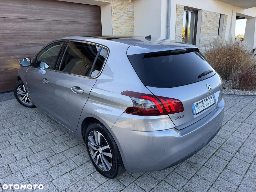 Peugeot 308 2018 photo 5