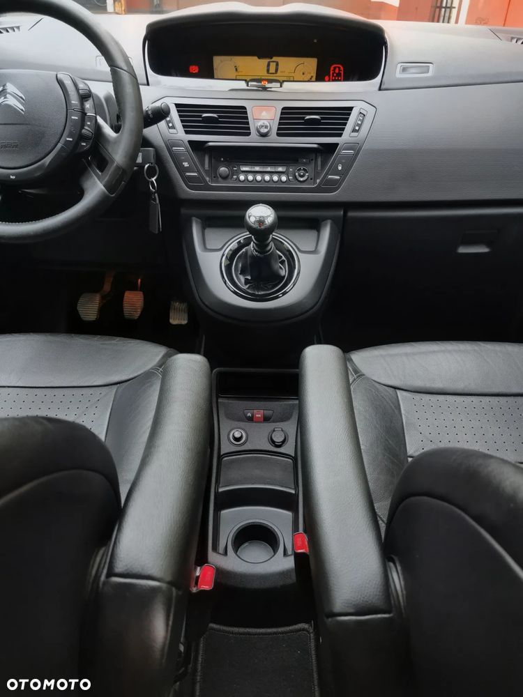 Citroën C4 Picasso 1.6 HDi FAP Exclusive - 9