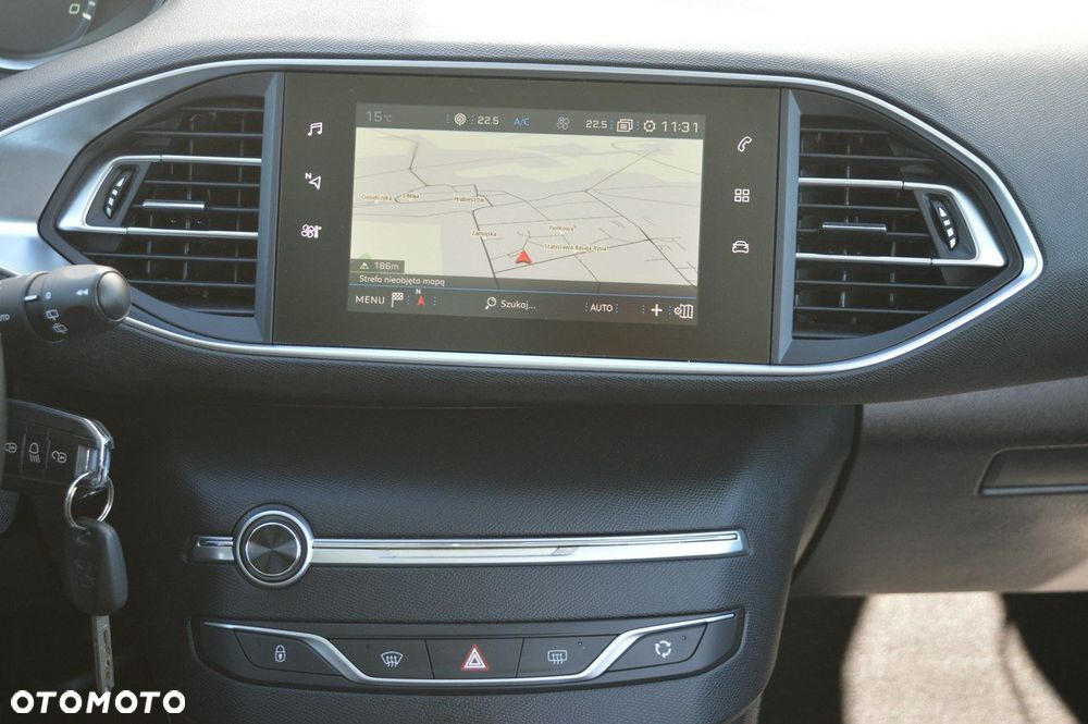 Peugeot 308 SW BlueHDi 130 Allure - 22