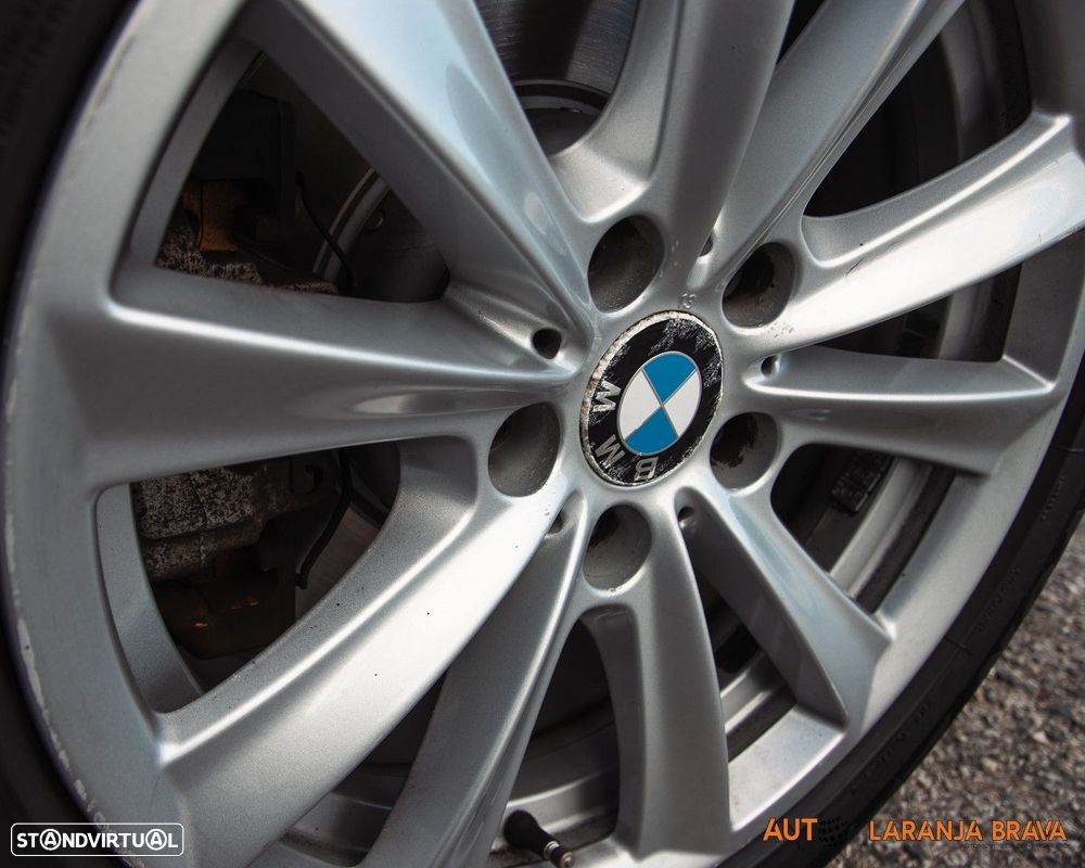 BMW 520 d Exclusive Auto 123g - 11