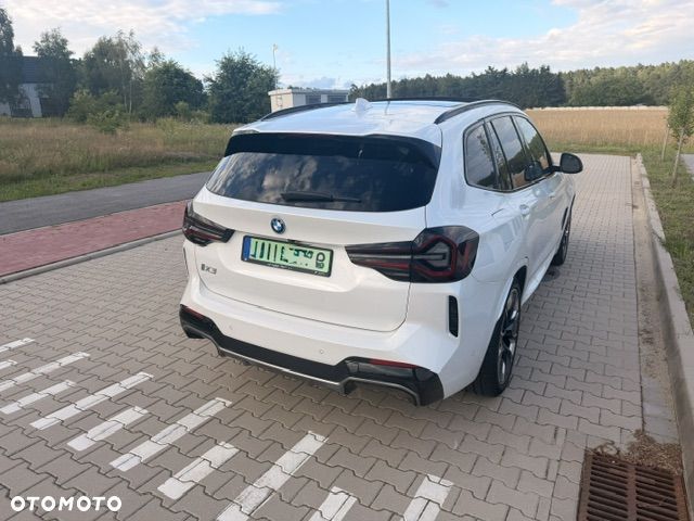 BMW iX3 Impressive - 4