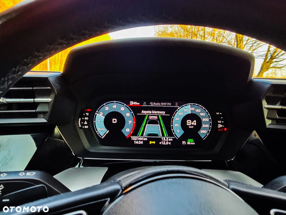 Audi A3 Limousine 35 TFSI S tronic - 34