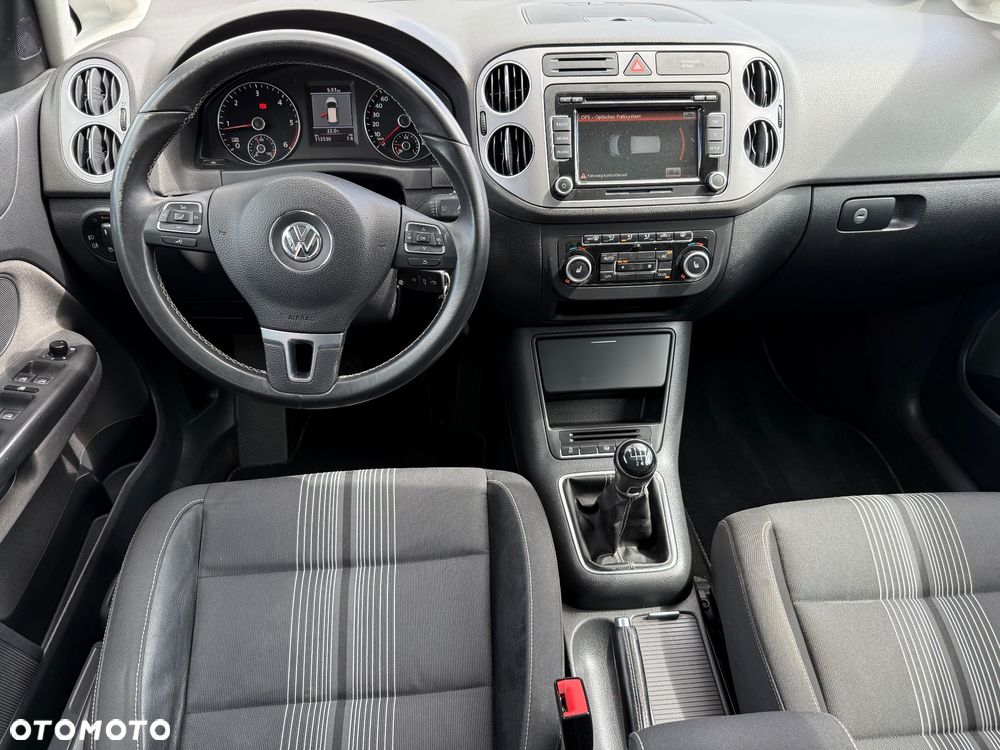 Volkswagen Golf Plus 2.0 TDI DPF MATCH - 26
