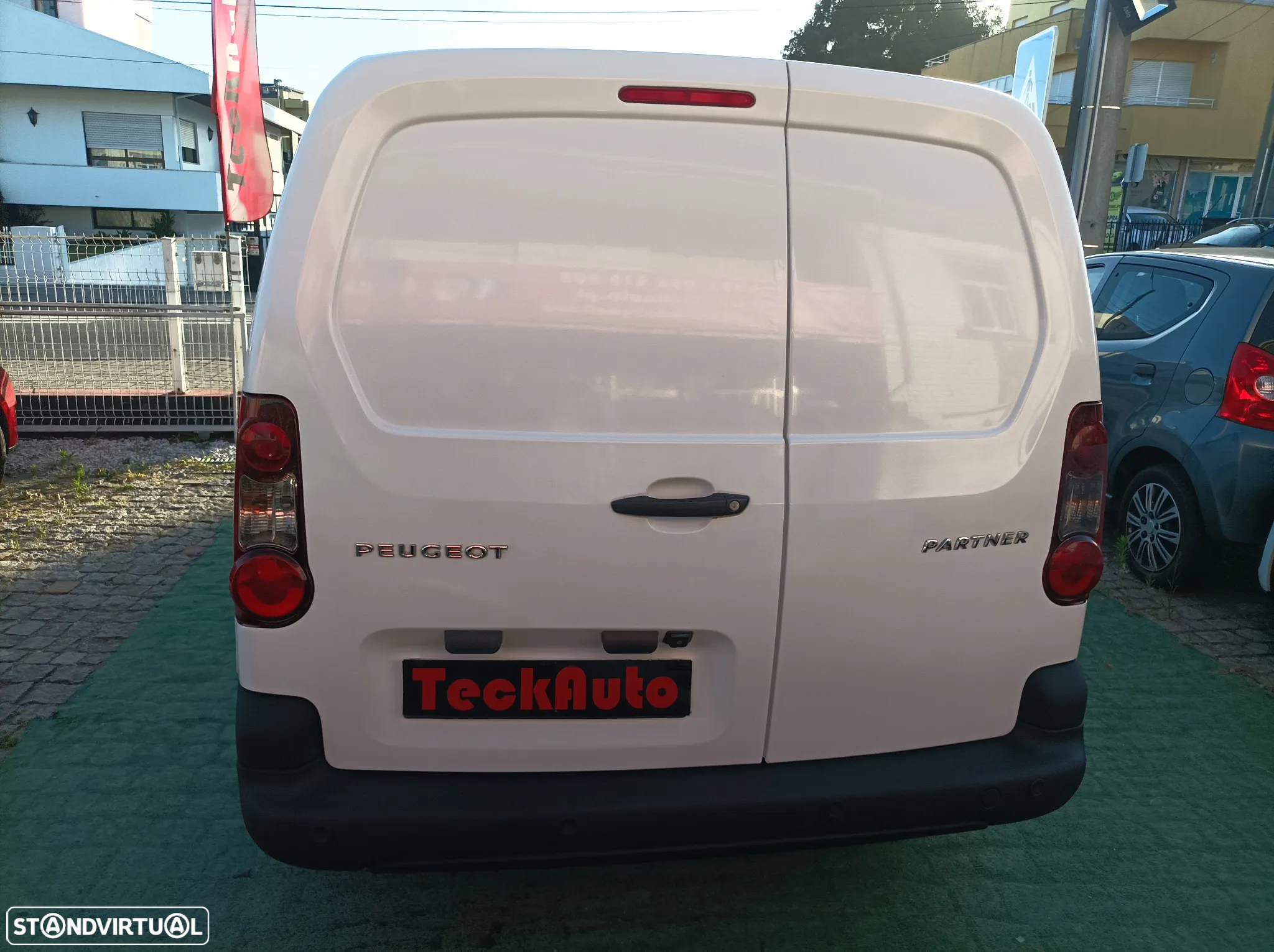 Peugeot Partner 1.6 BlueHDi L2  Office Cx Isotermica - 5