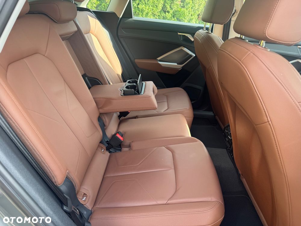Audi Q3 2.0 TDI Quattro S tronic sport - 12