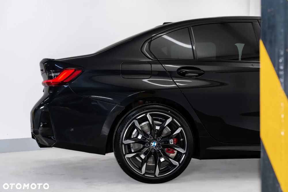 BMW Seria 3 330i xDrive M Sport - 14