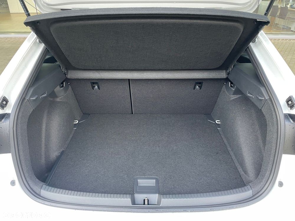 Volkswagen Taigo 1.5 TSI ACT R-Line Plus DSG - 27