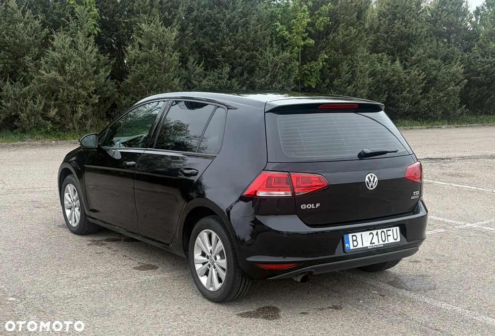 Volkswagen Golf 1.2 TSI BMT Comfortline - 6