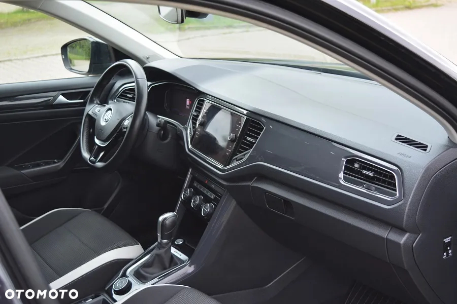 Volkswagen T-Roc 2.0 TDI SCR 4MOTION DSG R-Line - 11