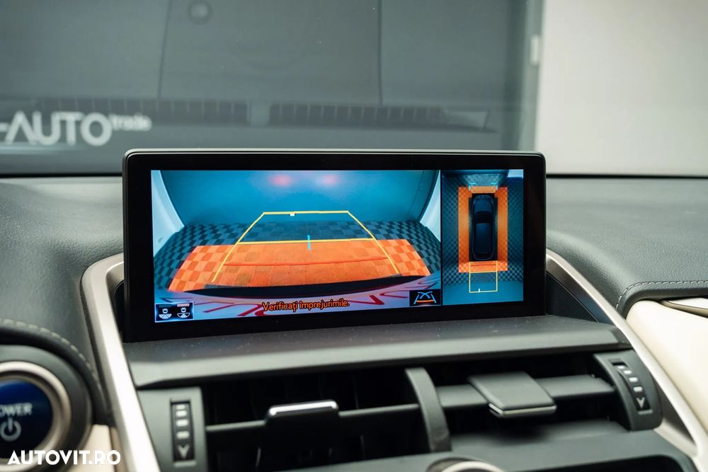 Lexus Seria NX 300h AWD Luxury - 15