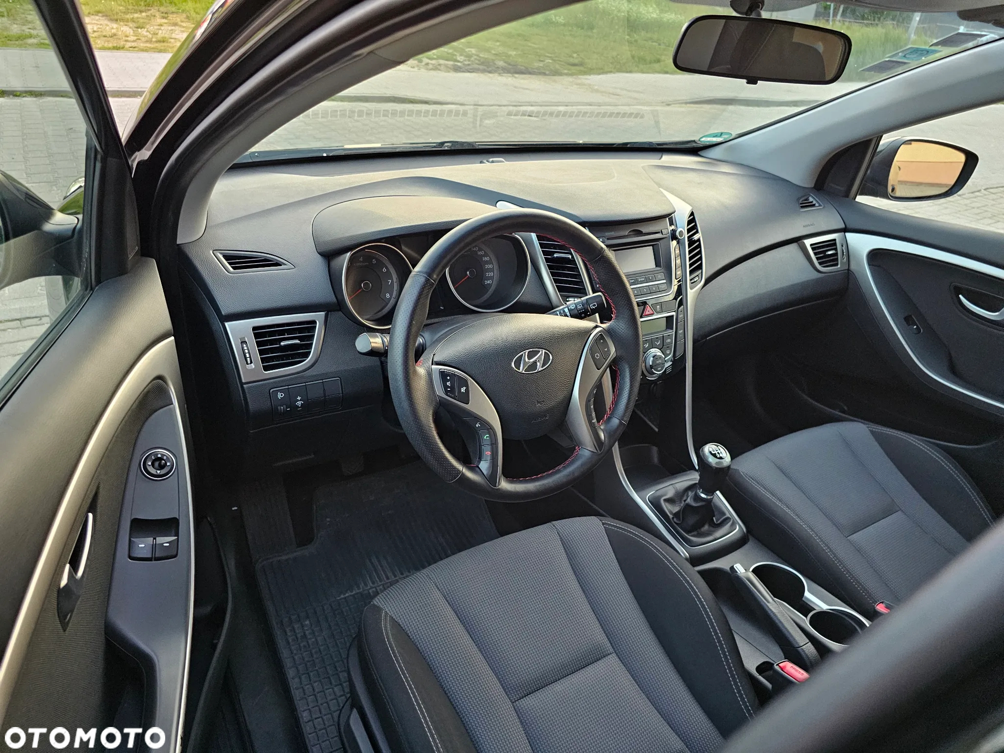 Hyundai i30 1.4 Fifa World Cup Edition - 13