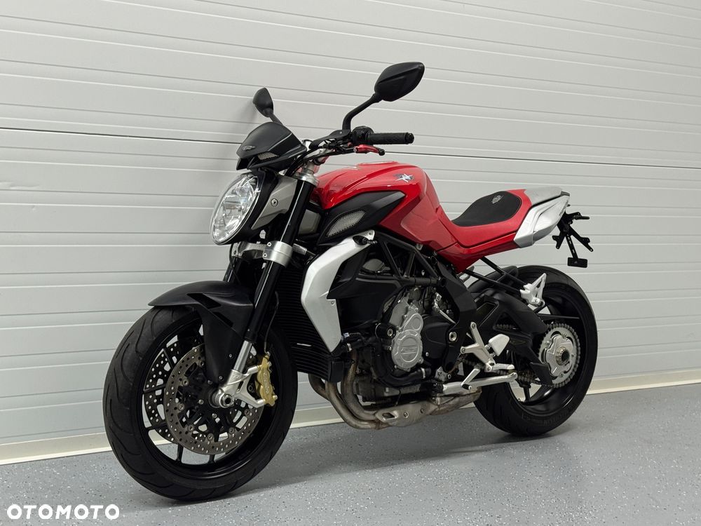 MV AGUSTA Brutale - 14