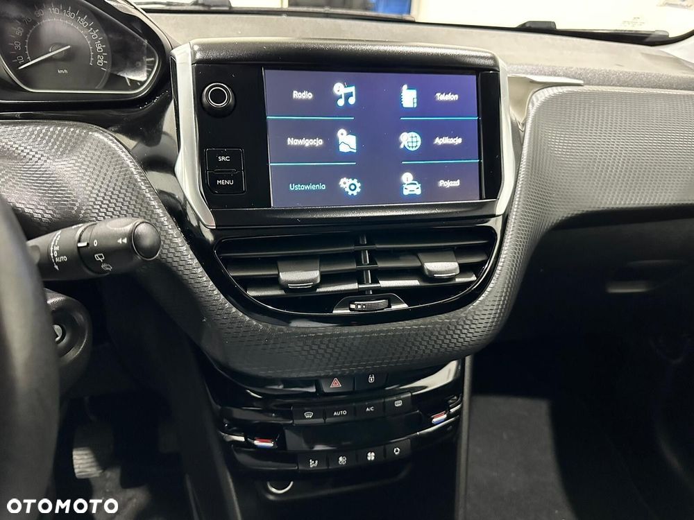 Peugeot 2008 - 25