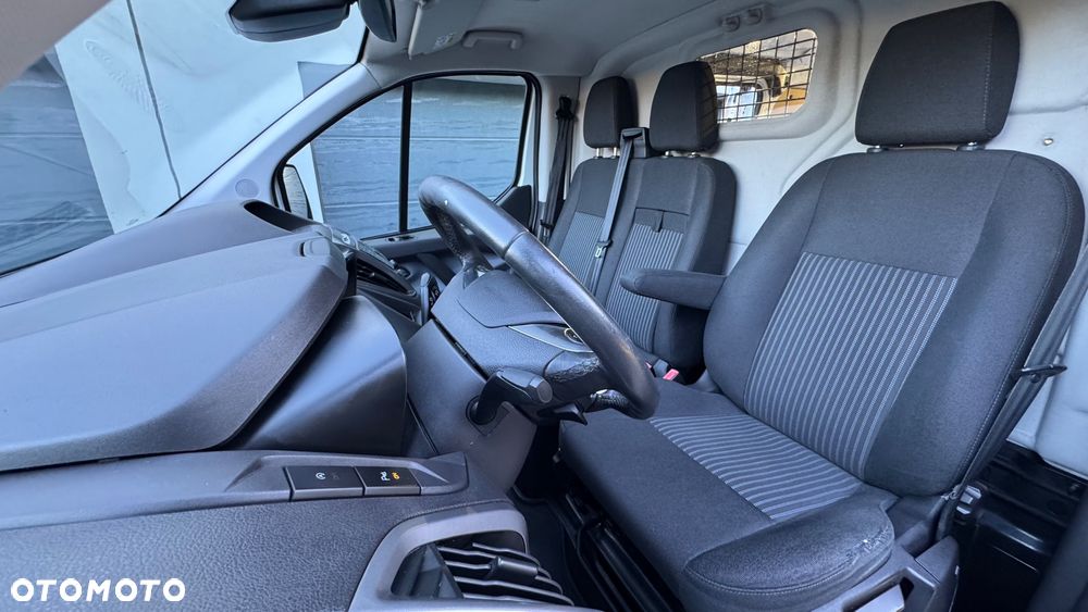Ford Transit Custom L2H2 średni  xenon kamera idealny 2.2TDCI blaszak krótki L1H2 VAT FV faktura 23% 3 miejsca / osobowy blaszak podwójne drzwi z obu stron - 20