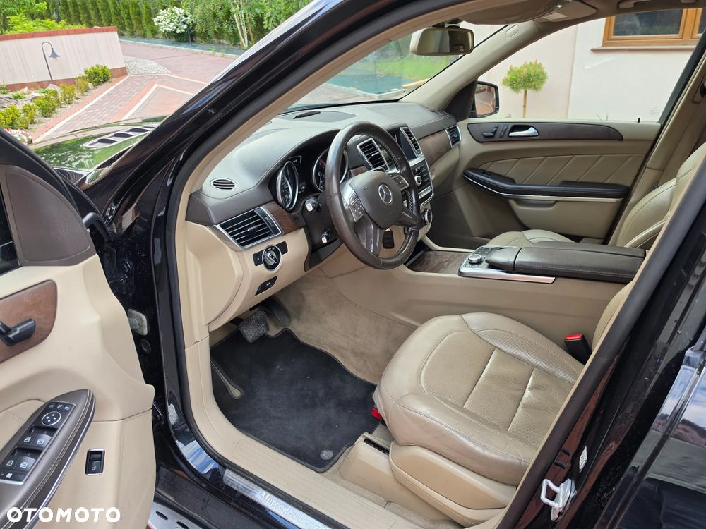 Mercedes-Benz GL 350 BlueTEC 4-Matic - 9