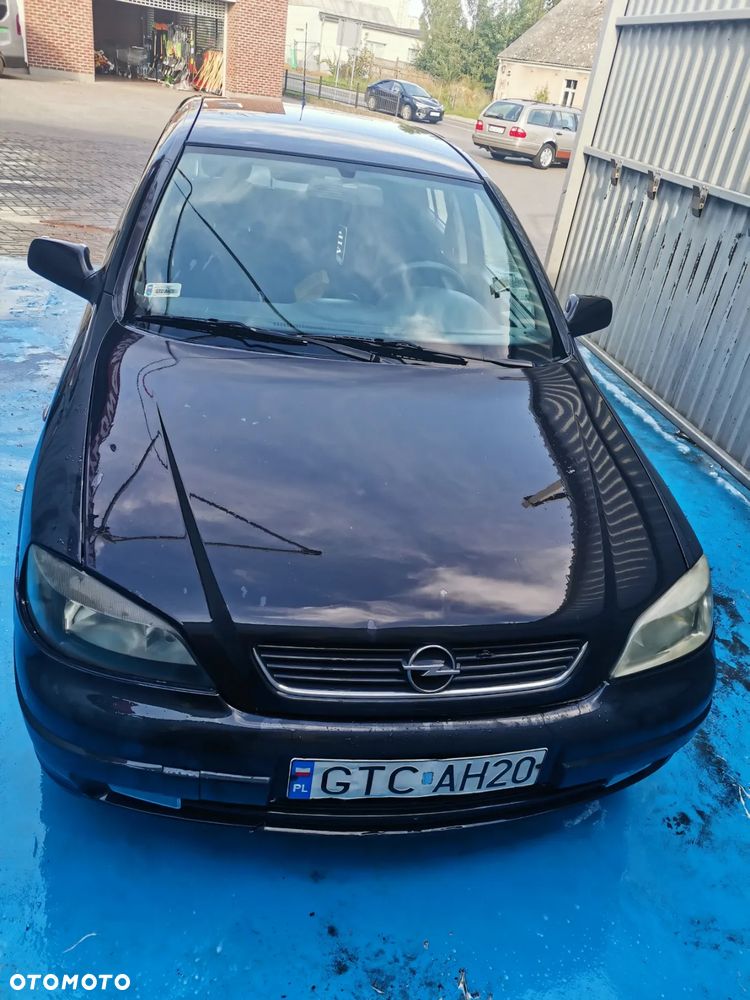 Opel Astra - 1