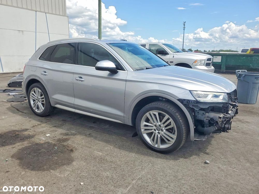 Audi Q5 - 1