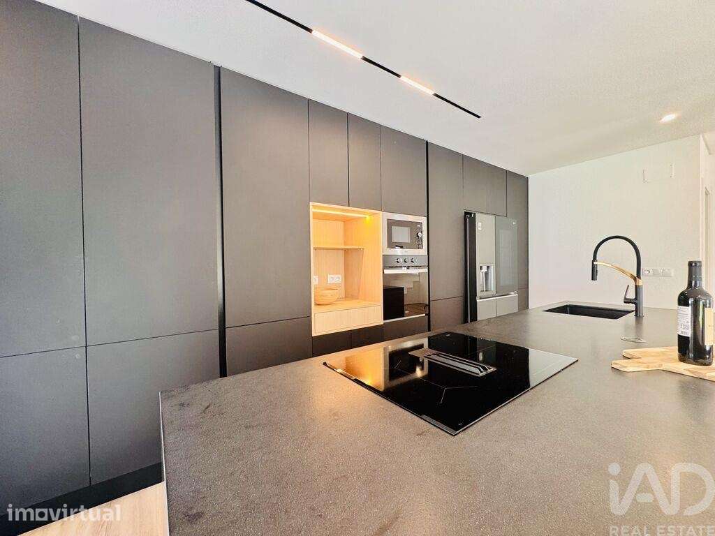 Casa / Villa T4 em Quinta do Conde de 141,00 m2 - Grande imagem: 3/24