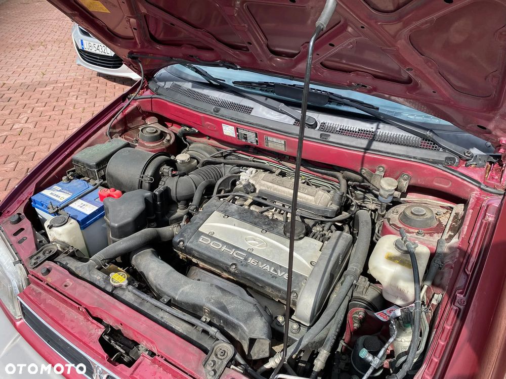 Hyundai Santamo 2.0 - 10
