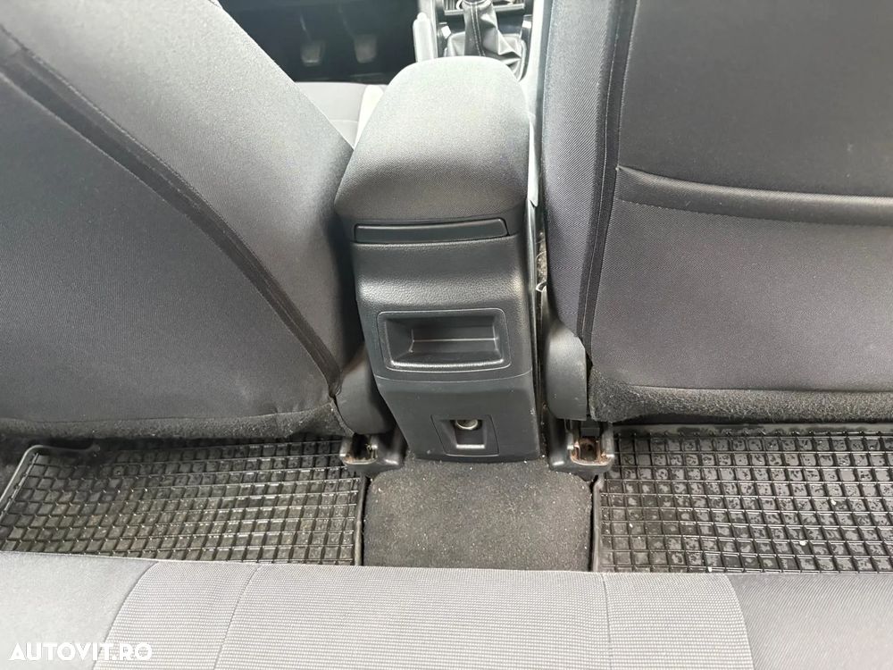 Toyota Auris 1.6 L Valvematic Luna - 15