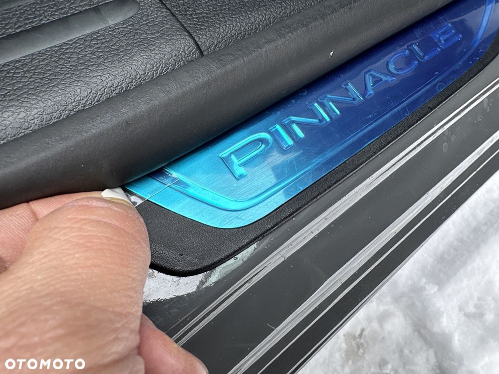 Chrysler Pacifica - 23