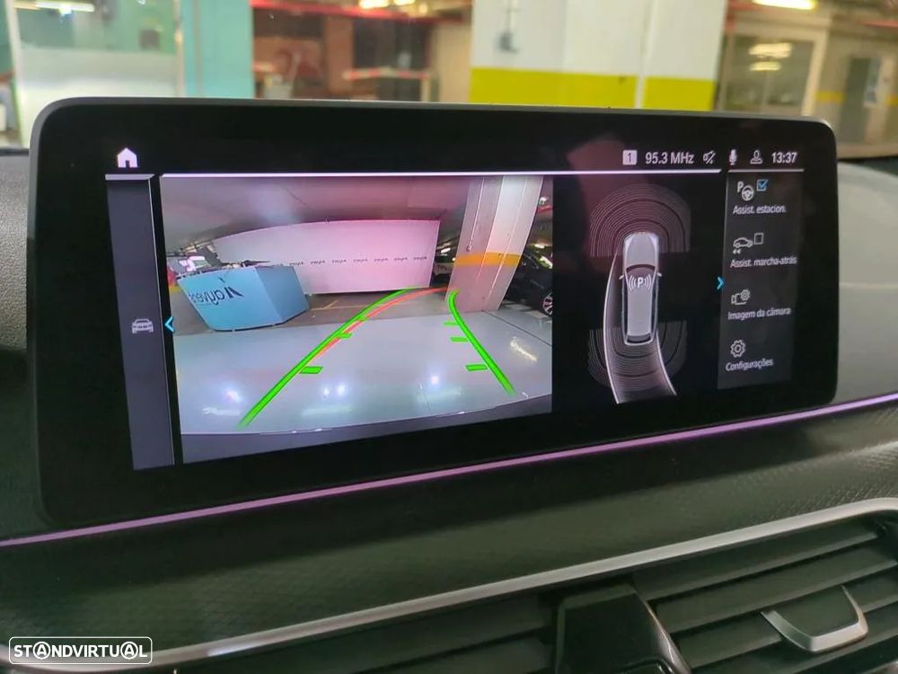 BMW 520 e Pack M - 10