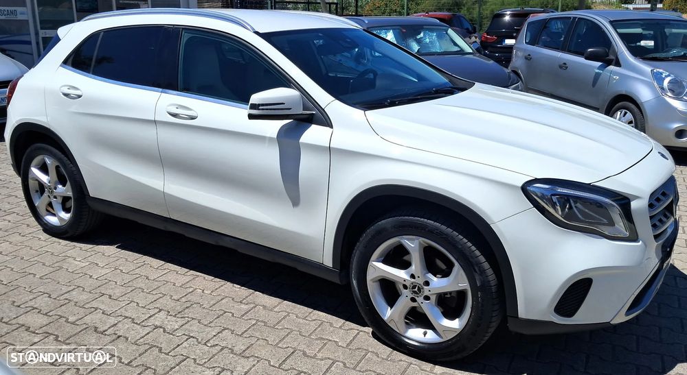 Mercedes-Benz GLA 180 d - 21