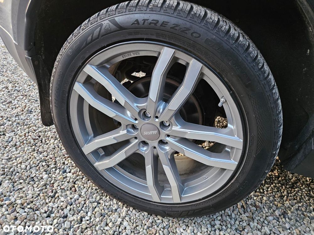 Land Rover Discovery Sport - 18