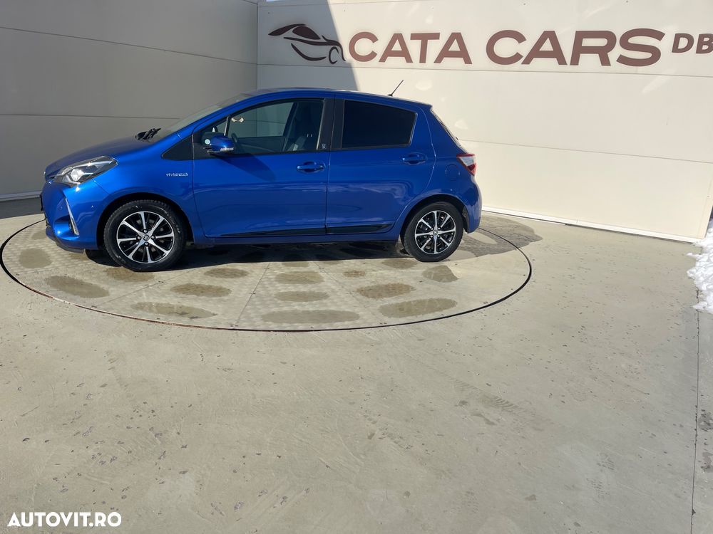 Toyota Yaris ver-1-5-vvt--i-selection - 7