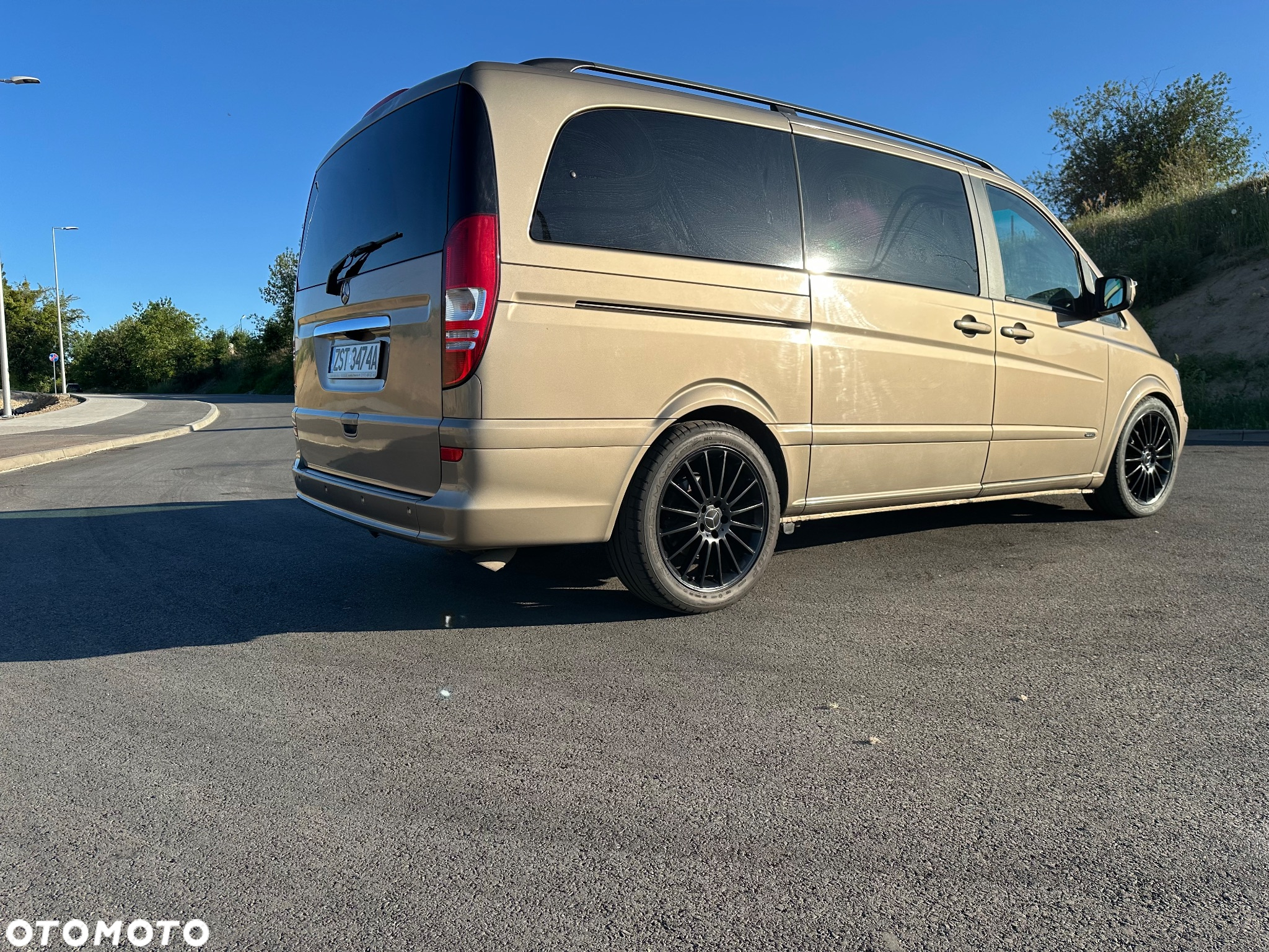 Mercedes-Benz Viano 3.0 CDI Ambiente (d³ugi) - 11