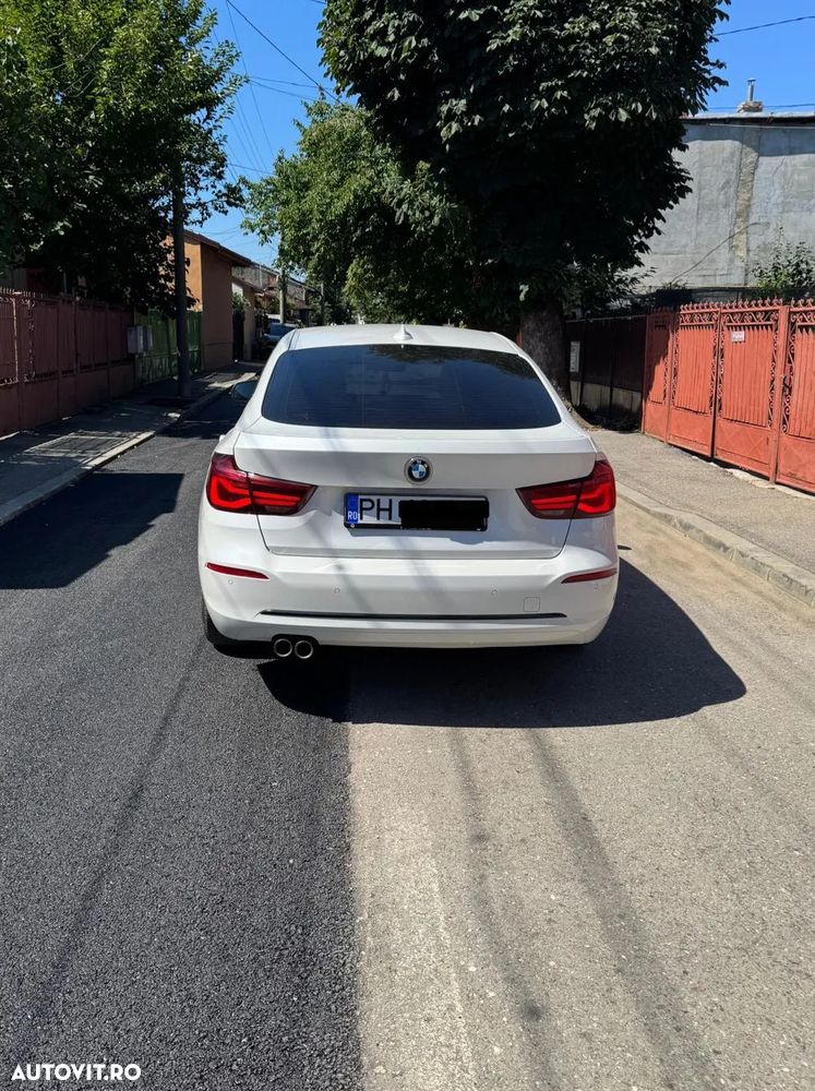 BMW Seria 3 320d Aut. - 7